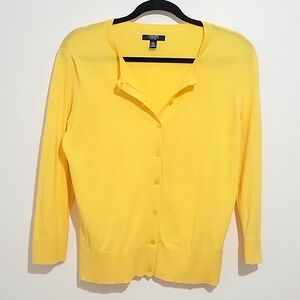 WOMEN'S LONG SLEEVE BUTTON DOWN LIGHTWEIGHT YELLOW CARDIGAN SWEATER